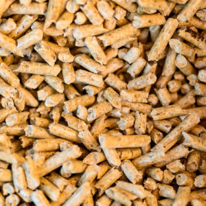 Strew Wood Pellets